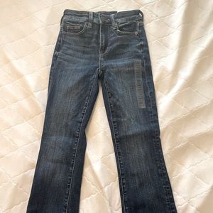 American Eagle Flared Jeans|| 000 X-Short